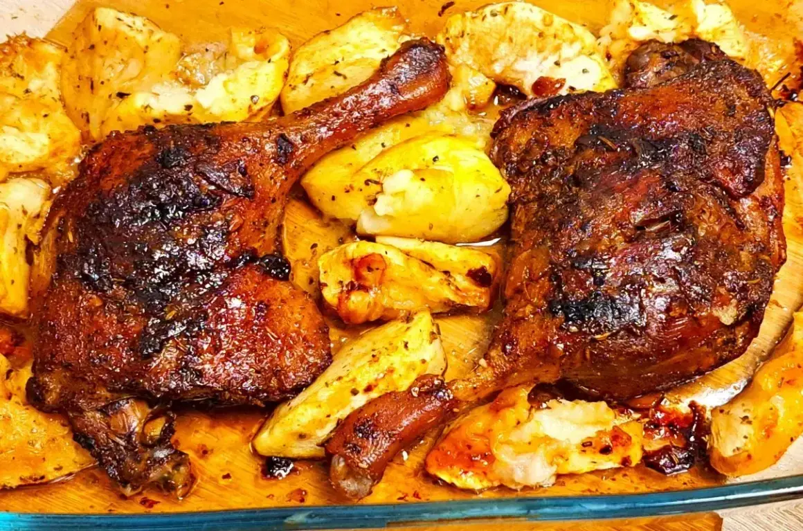 Chrupiące udka z kaczki pieczone z ziemniakami, skąpane w aromatycznym sosie. Prawdziwa uczta dla podniebienia!