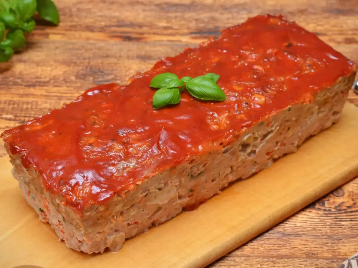 Pyszna pieczeń rzymska, idealna na obiad. Ten przepis na pieczeń rzymską zachwyci każdego!